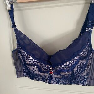 Elegant Lace Women's Bra in Navy Blue